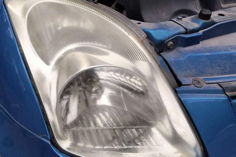 Used Suzuki Swift 2009 1.5L Manual Dual-Tone Xuanrui Edition Right Front Headlight