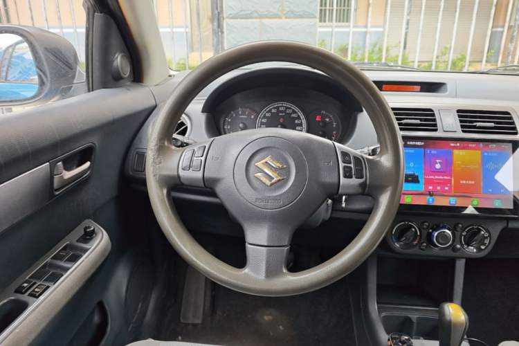 Used Suzuki Swift 2009 1.3L Automatic Value Edition Steering Wheel