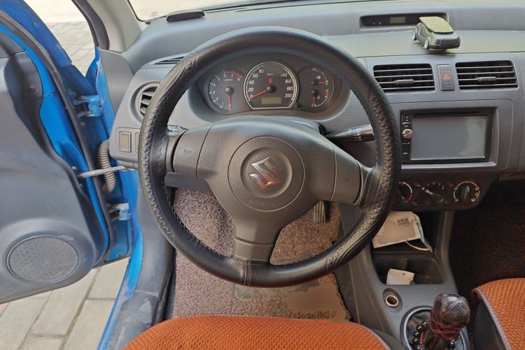 Used Suzuki Swift 2009 1.3L Manual Value Edition Steering Wheel