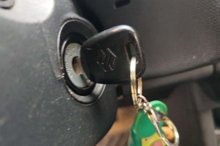 Used Suzuki Swift 2009 1.3L Manual Value Edition Vehicle Key