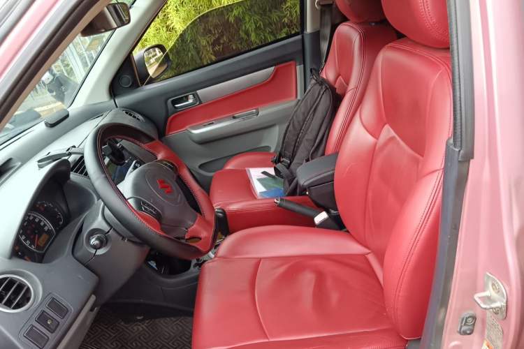Used Suzuki Swift 2009 1.5L Automatic Alice Left Front Seat