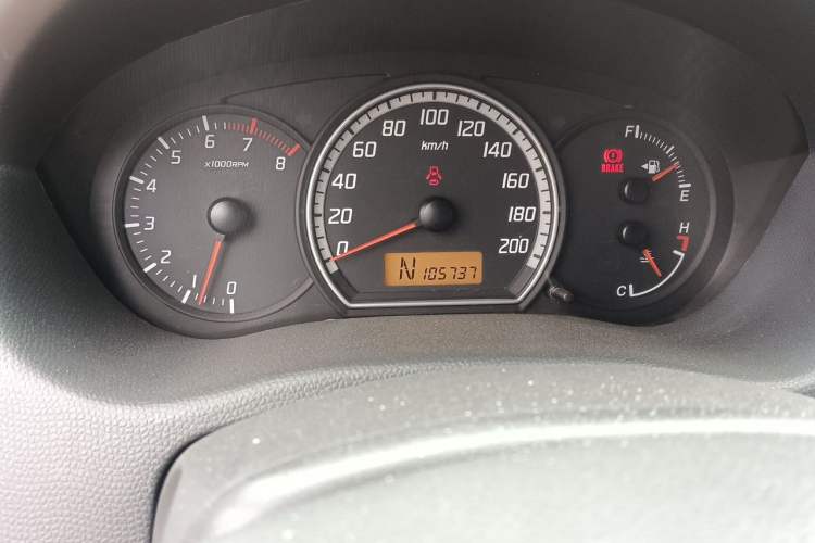 Used Suzuki Swift 2009 1.5L Automatic Alice Odometer Close Up