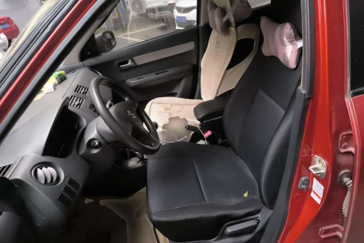 Used Suzuki Swift 2009 1.3L Manual Value Edition Left Front Seat