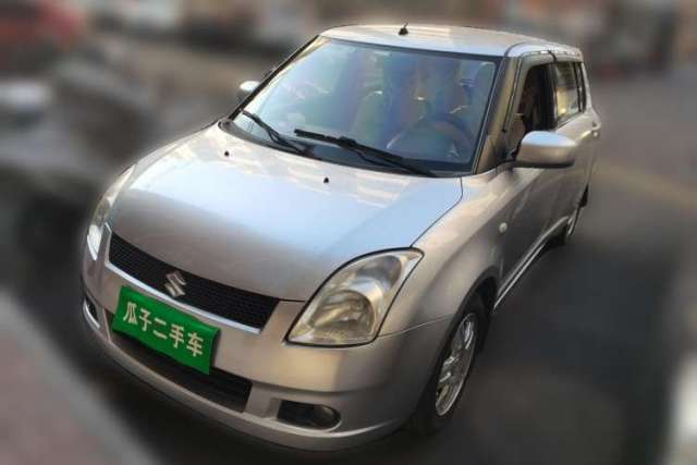 Suzuki Swift 2009 1.3L Automatic Value Edition مستعملة