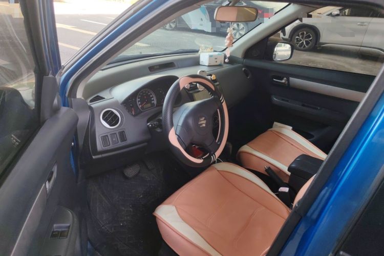 Used Suzuki Swift 2011 1.5L Automatic Fashion Edition Driver Seat