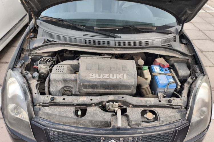Used Suzuki Swift 2011 1.5L Automatic Sport Edition Engine Bay