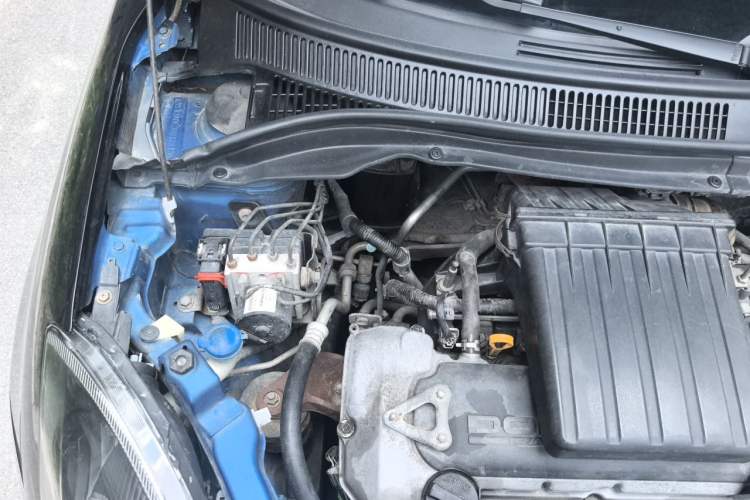 Used Suzuki Swift 2011 1.5L Automatic Sport Edition Engine Bay Right
