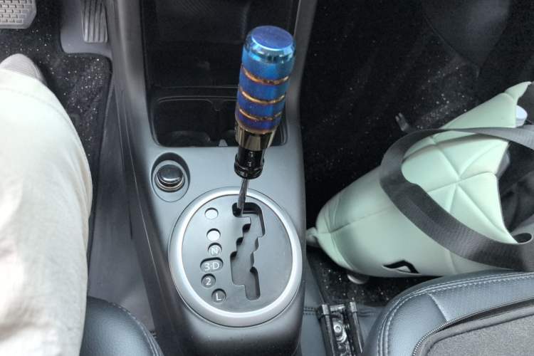Used Suzuki Swift 2011 1.5L Automatic Sport Edition Gear Lever