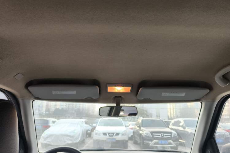 Used Suzuki Swift 2011 1.5L Automatic Sport Edition Headliner