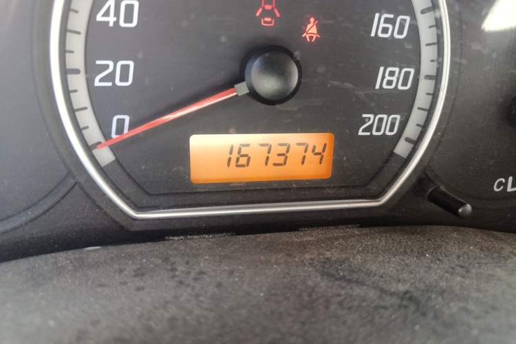 Used Suzuki Swift 2011 1.5L Manual Fashion Edition Odometer Close Up