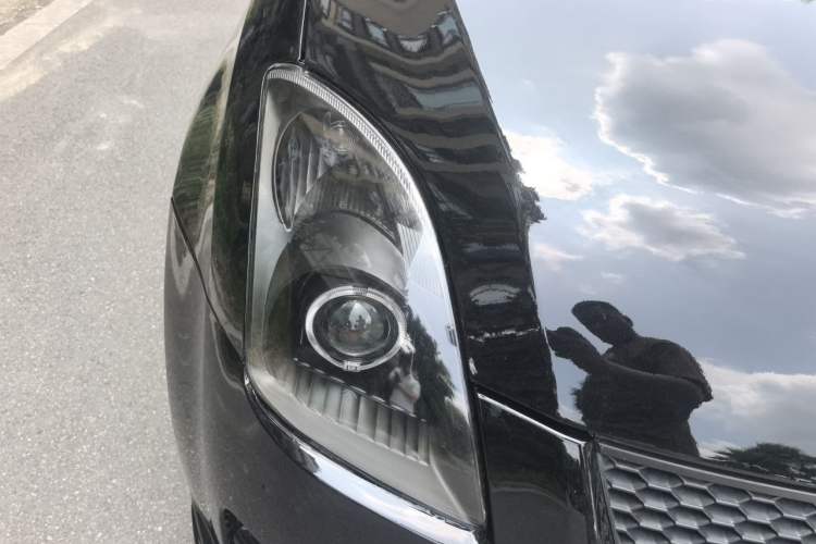 Used Suzuki Swift 2011 1.5L Automatic Sport Edition Right Front Headlight