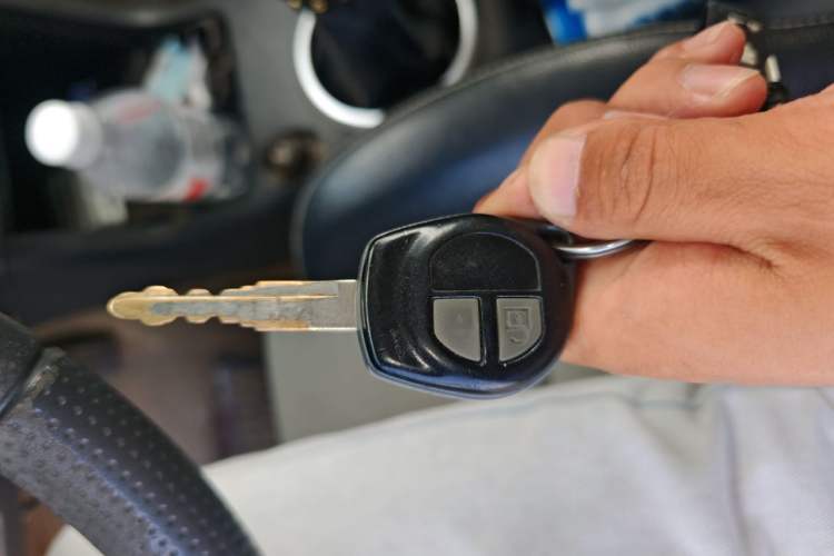 Used Suzuki Swift 2011 1.5L Manual Sport Edition Vehicle Key