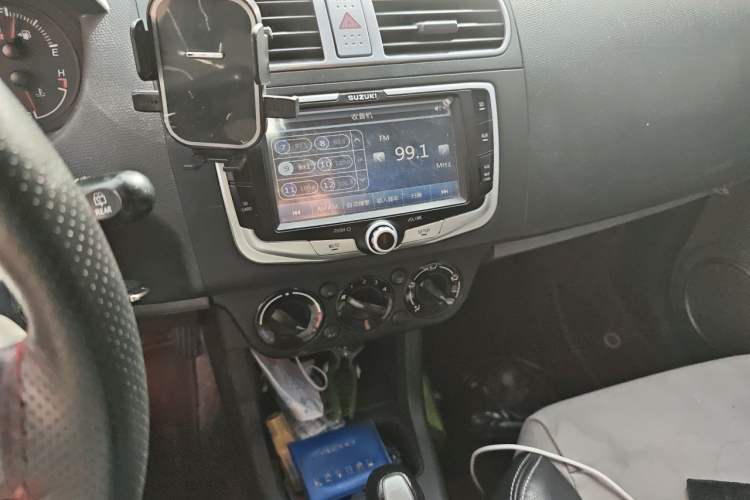 Used Suzuki Swift 2011 1.5L Automatic Sport Audiovisual Edition Audio And AC Panel