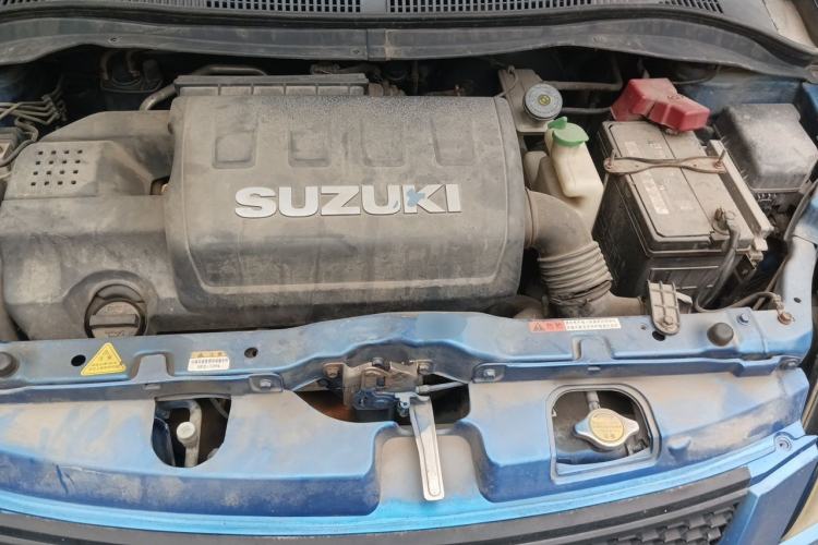 Used Suzuki Swift 2011 1.5L Manual Fashion Edition Engine Bay