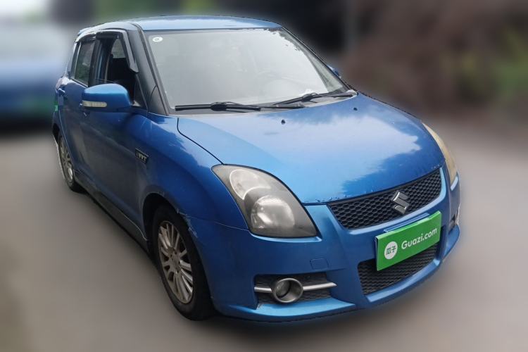 Used Suzuki Swift 2011 1.5L Manual Fashion Edition Front Right 45 Deg