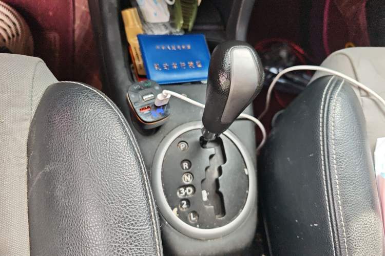 Used Suzuki Swift 2011 1.5L Automatic Sport Audiovisual Edition Gear Lever