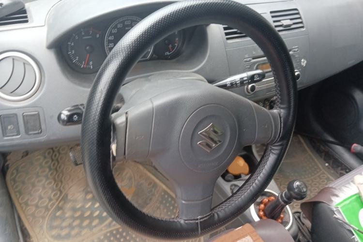 Used Suzuki Swift 2011 1.5L Manual Fashion Edition Steering Wheel