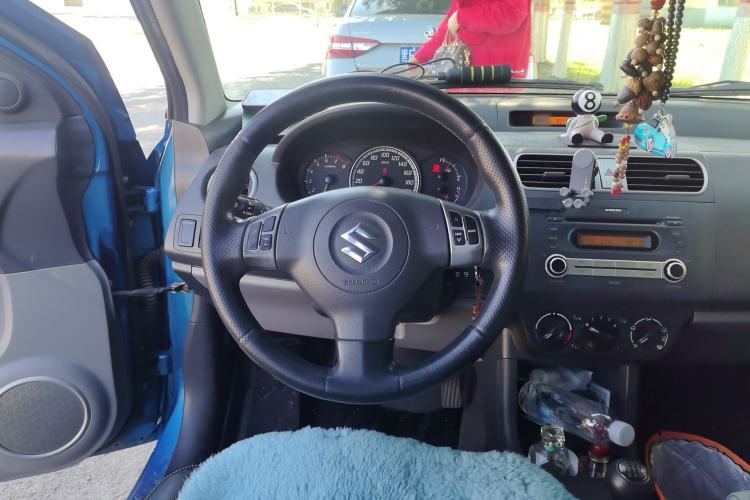 Used Suzuki Swift 2011 1.5L Manual Fashion Edition Steering Wheel