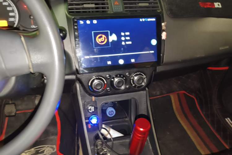 Used Suzuki Swift 2011 1.5L Manual Fashion Edition Audio And AC Panel