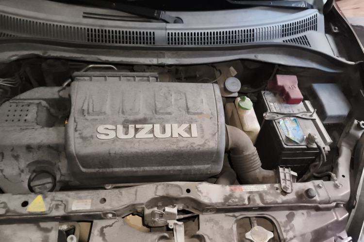 Used Suzuki Swift 2011 1.5L Automatic Fashion Edition Engine Bay