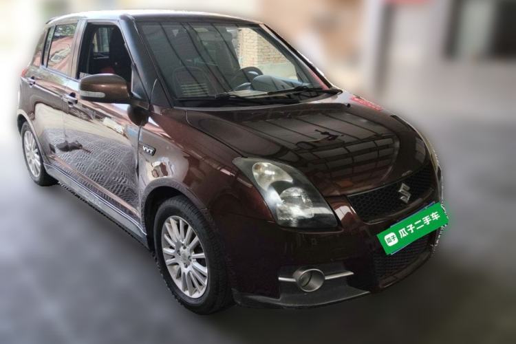 Used Suzuki Swift 2011 1.5L Manual Sport Audiovisual Edition Front Right 45 Deg