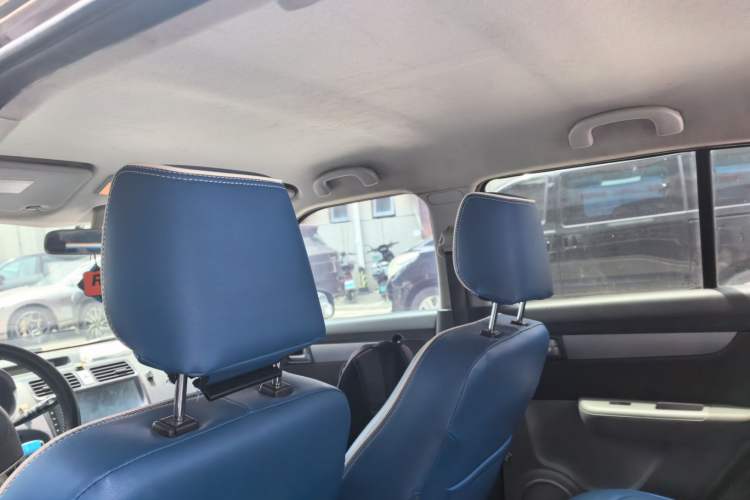 Used Suzuki Swift 2011 1.5L Automatic Sport Edition Headliner