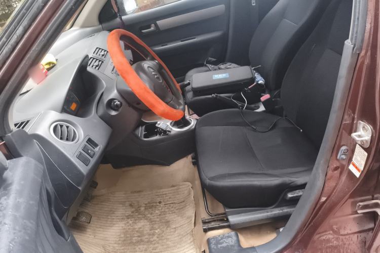 Used Suzuki Swift 2011 1.5L Manual Fashion Edition Left Front Seat