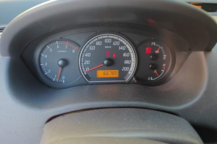 Used Suzuki Swift 2011 1.5L Manual Fashion Edition Odometer Close Up
