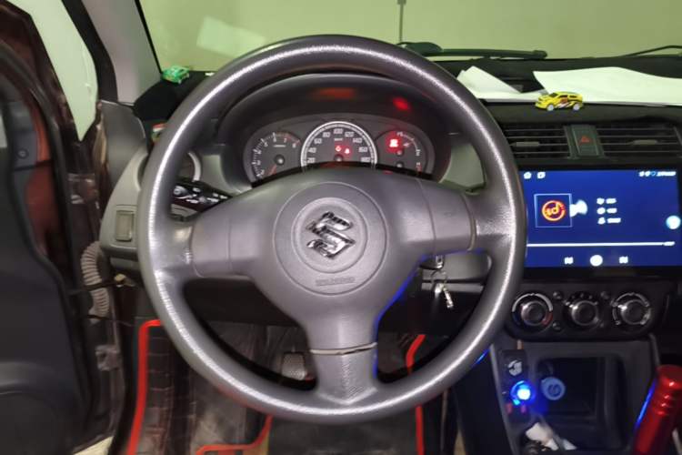Used Suzuki Swift 2011 1.5L Manual Fashion Edition Steering Wheel
