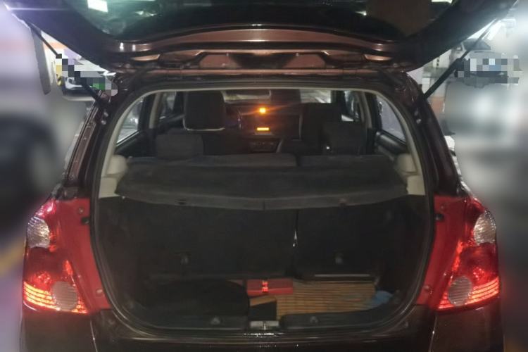 Used Suzuki Swift 2011 1.5L Automatic Fashion Edition Trunk