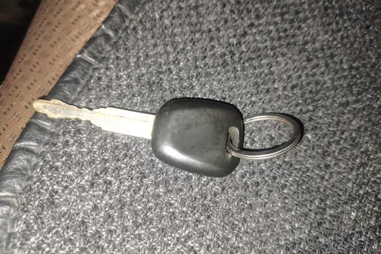 Used Suzuki Swift 2011 1.5L Automatic Fashion Edition Vehicle Key