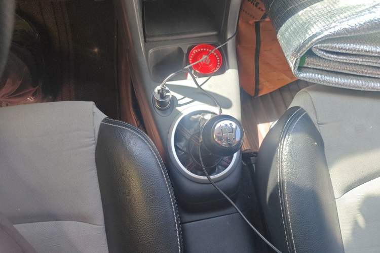 Used Suzuki Swift 2011 1.5L Manual Sport Edition Gear Lever