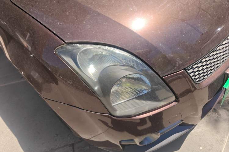 Used Suzuki Swift 2011 1.5L Manual Sport Edition Right Front Headlight