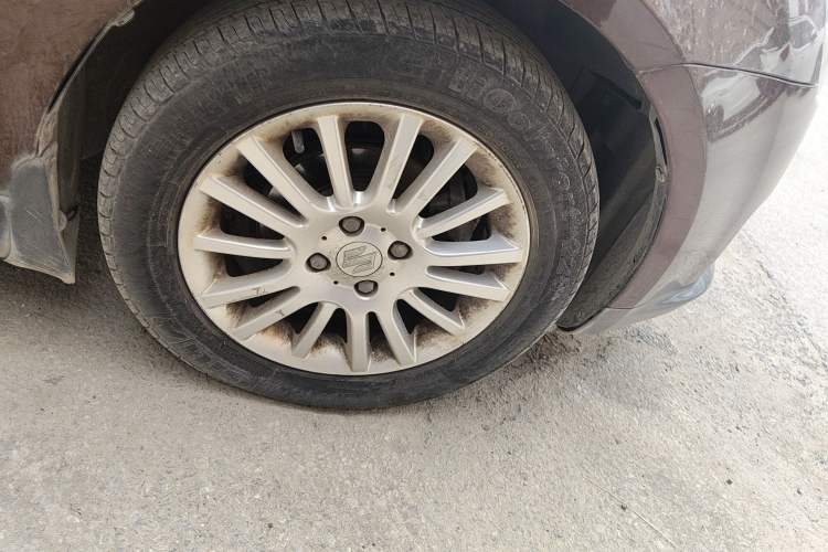 Used Suzuki Swift 2011 1.5L Manual Fashion Edition Right Front Wheel Hub