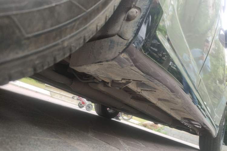 Used Suzuki Swift 2011 1.5L Manual Fashion Edition Chassis Rear Right