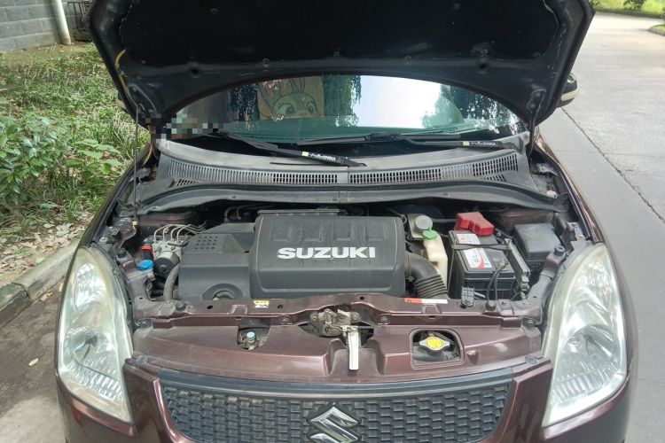 Used Suzuki Swift 2011 1.5L Manual Sport Audiovisual Edition Engine Bay