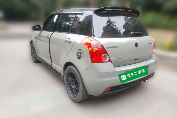 Used Suzuki Swift 2011 1.5L Manual Fashion Edition Rear Left 45 Deg