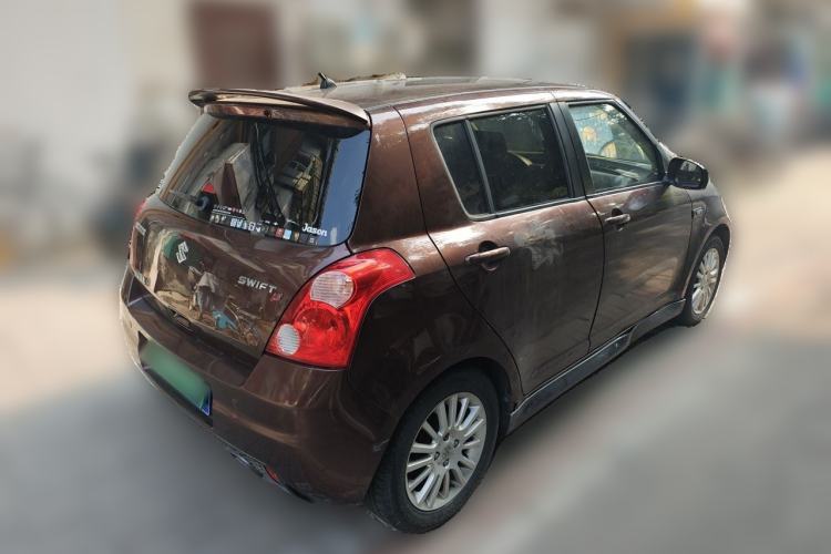 Used Suzuki Swift 2011 1.5L Manual Fashion Edition Rear Right 45 Deg