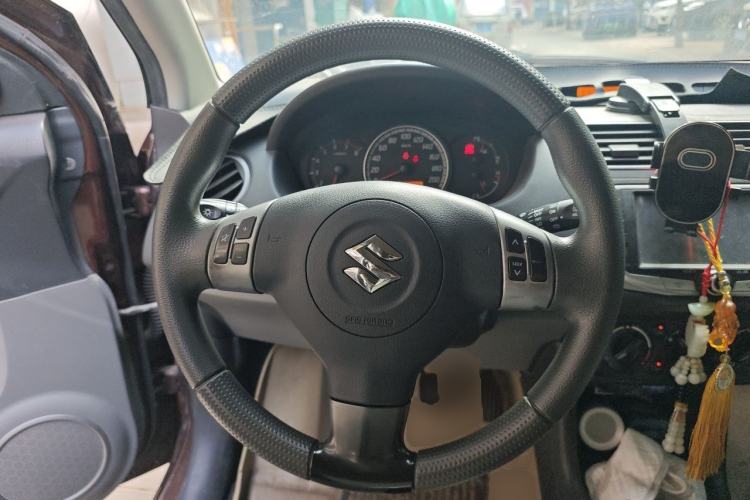 Used Suzuki Swift 2011 1.5L Manual Fashion Edition Steering Wheel
