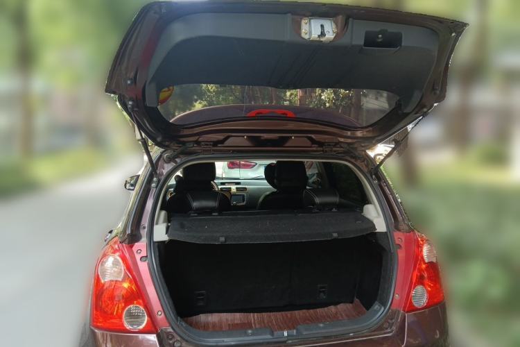 Used Suzuki Swift 2011 1.5L Manual Sport Audiovisual Edition Trunk