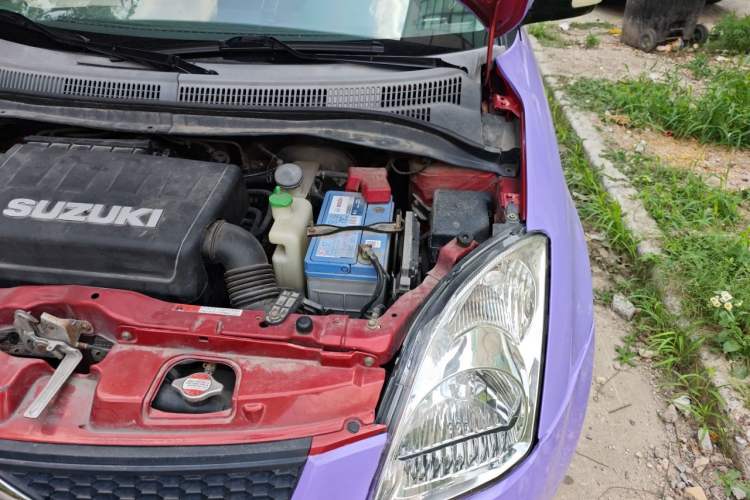 Used Suzuki Swift 2011 1.5L Manual Sport Edition Engine Bay Left