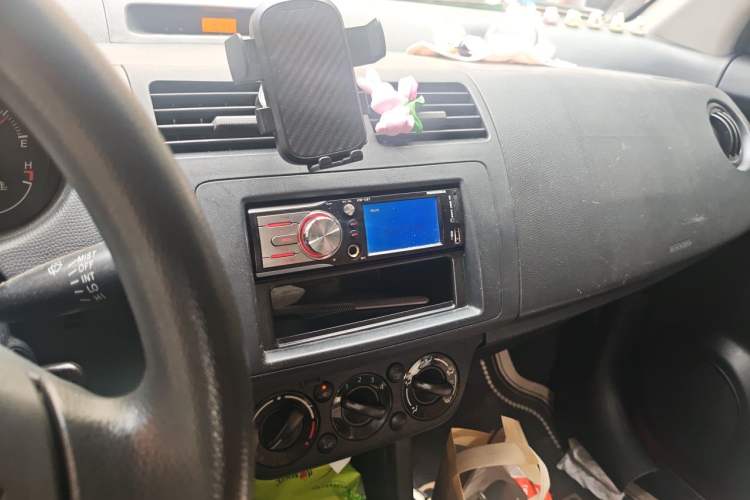 Used Suzuki Swift 2011 1.3L Manual Value Edition Audio And AC Panel