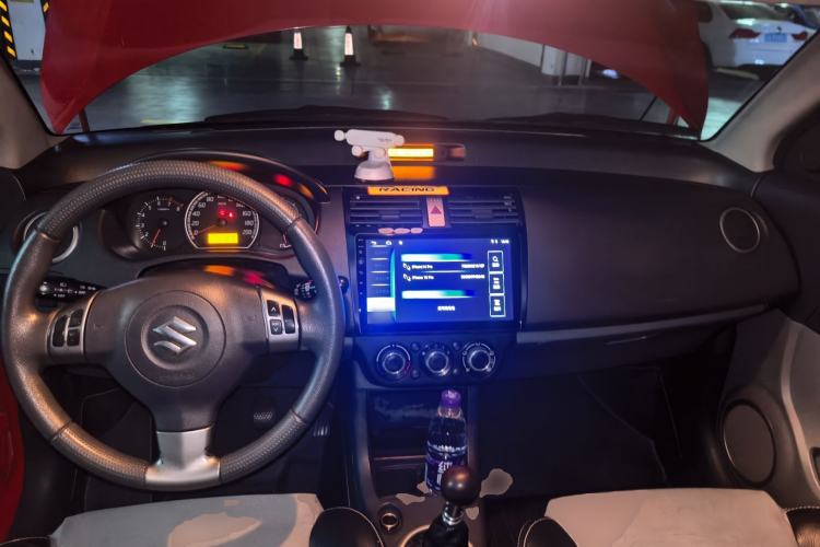 Used Suzuki Swift 2011 1.5L Manual Sport Edition Center Console