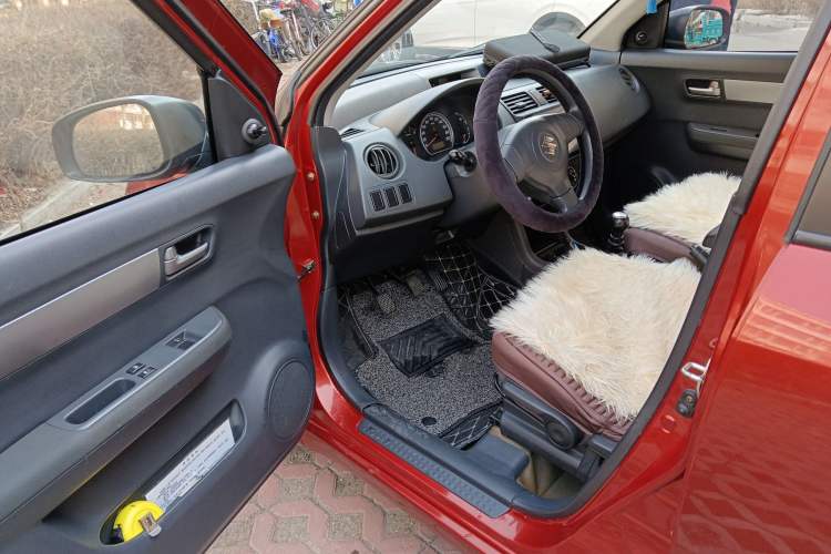 Used Suzuki Swift 2011 1.3L Manual Value Edition Driver Seat