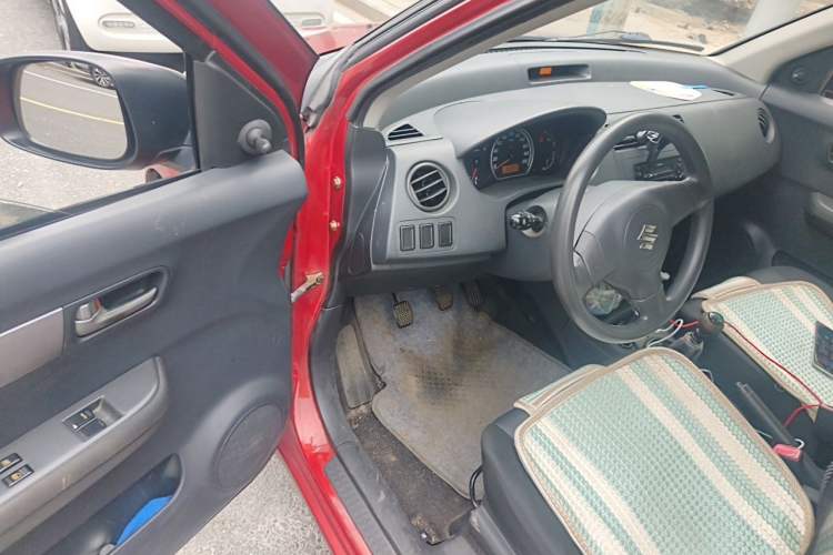 Used Suzuki Swift 2011 1.3L Manual Value Edition Driver Seat