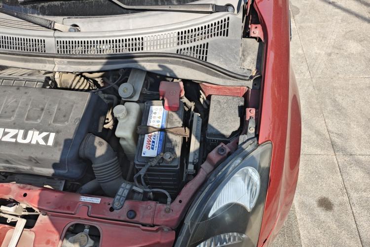 Used Suzuki Swift 2011 1.5L Automatic Sport Edition Engine Bay Left