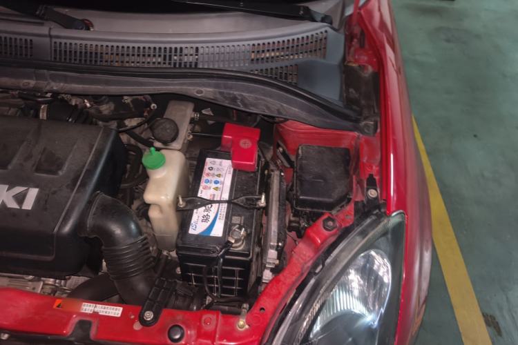 Used Suzuki Swift 2011 1.5L Manual Sport Edition Engine Bay Left