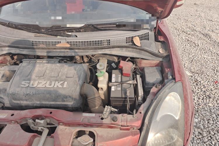 Used Suzuki Swift 2011 1.5L Automatic Fashion Edition Engine Bay Left