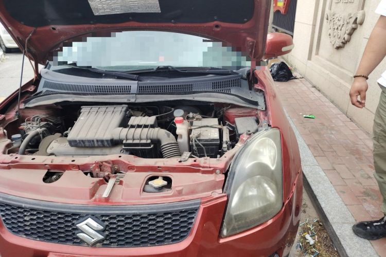 Used Suzuki Swift 2011 1.5L Manual Fashion Edition Engine Bay Left
