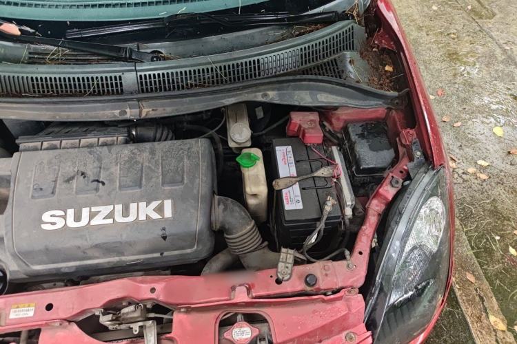 Used Suzuki Swift 2011 1.5L Automatic Sport Edition Engine Bay Left
